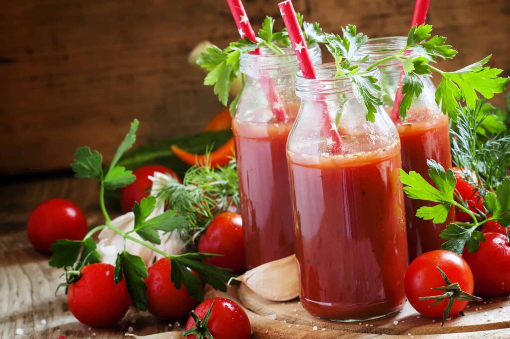 tomato juice with worcestershire sauce